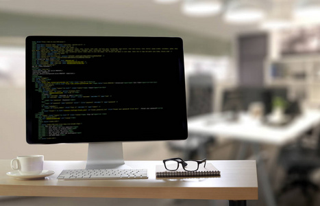 汽車與秋天的視覺交響 攝圖新視界中的軟件開發與應用